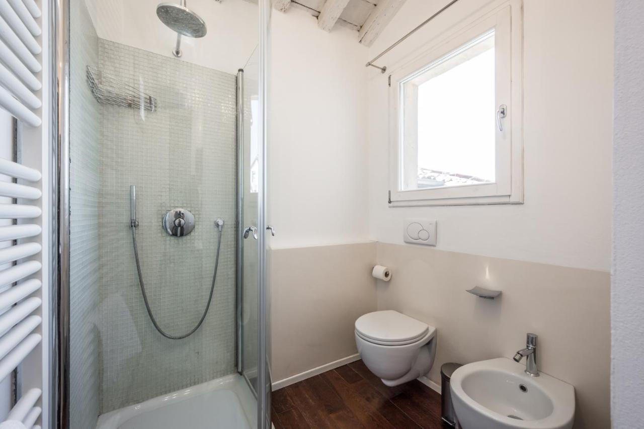Emilia Suite Urban Modena Ngoại thất bức ảnh