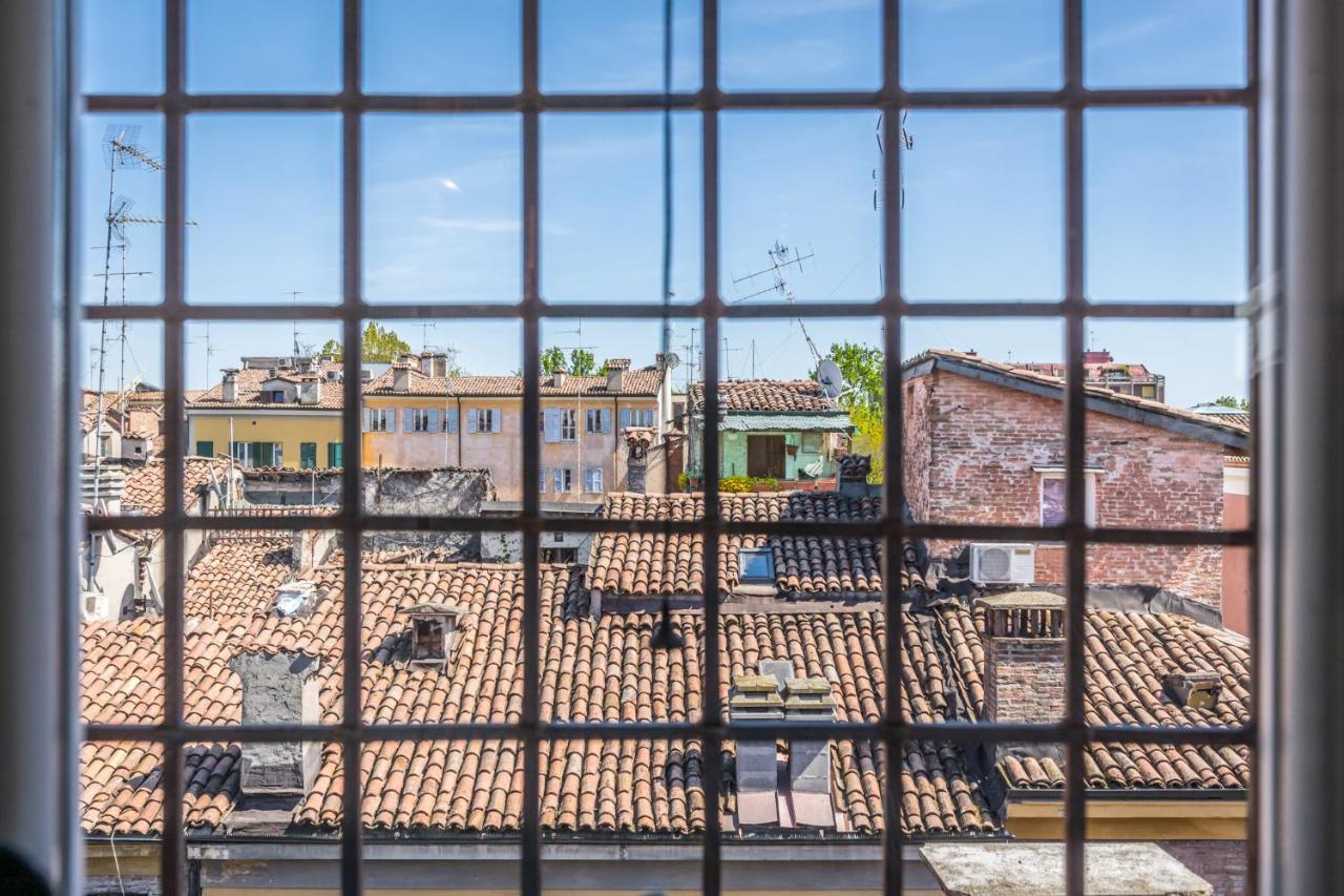Emilia Suite Urban Modena Ngoại thất bức ảnh